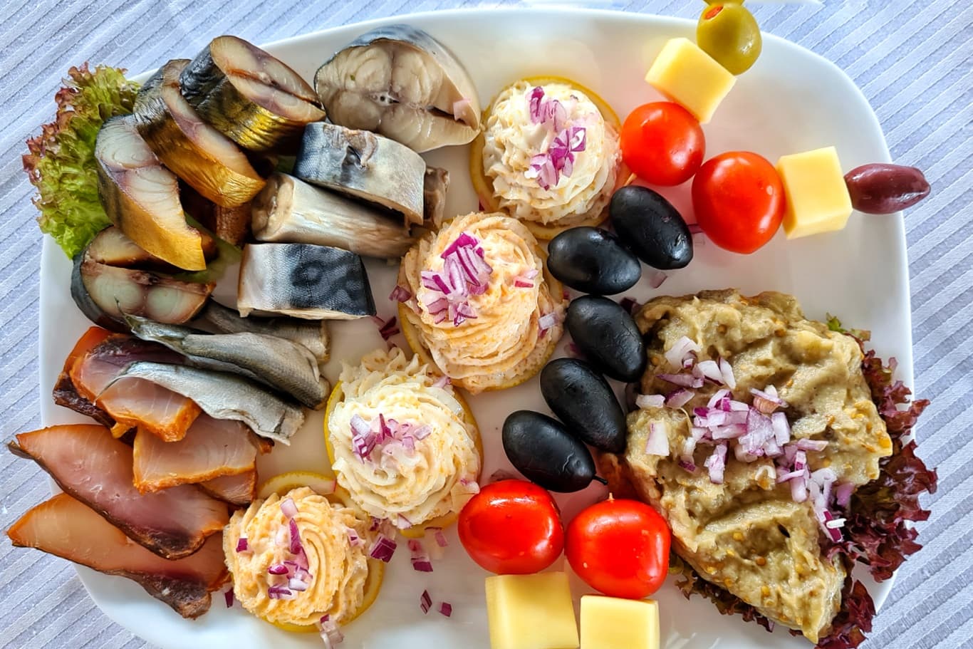 gastronomie-traditionala-pe-nava-de-croaziera-diana