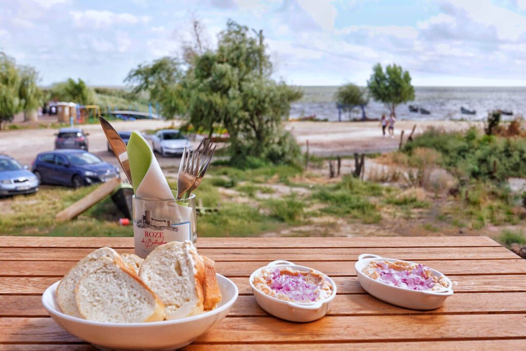 icre-de-peste-sarichioi-taverna-le-gafish